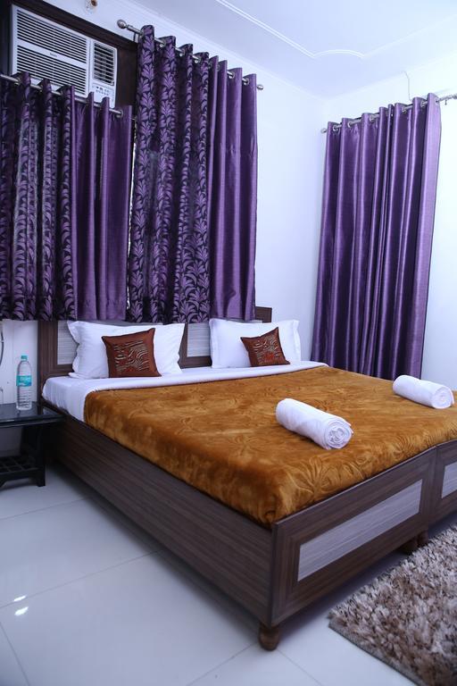 Hotel Airport Land Нью-Делі Номер фото